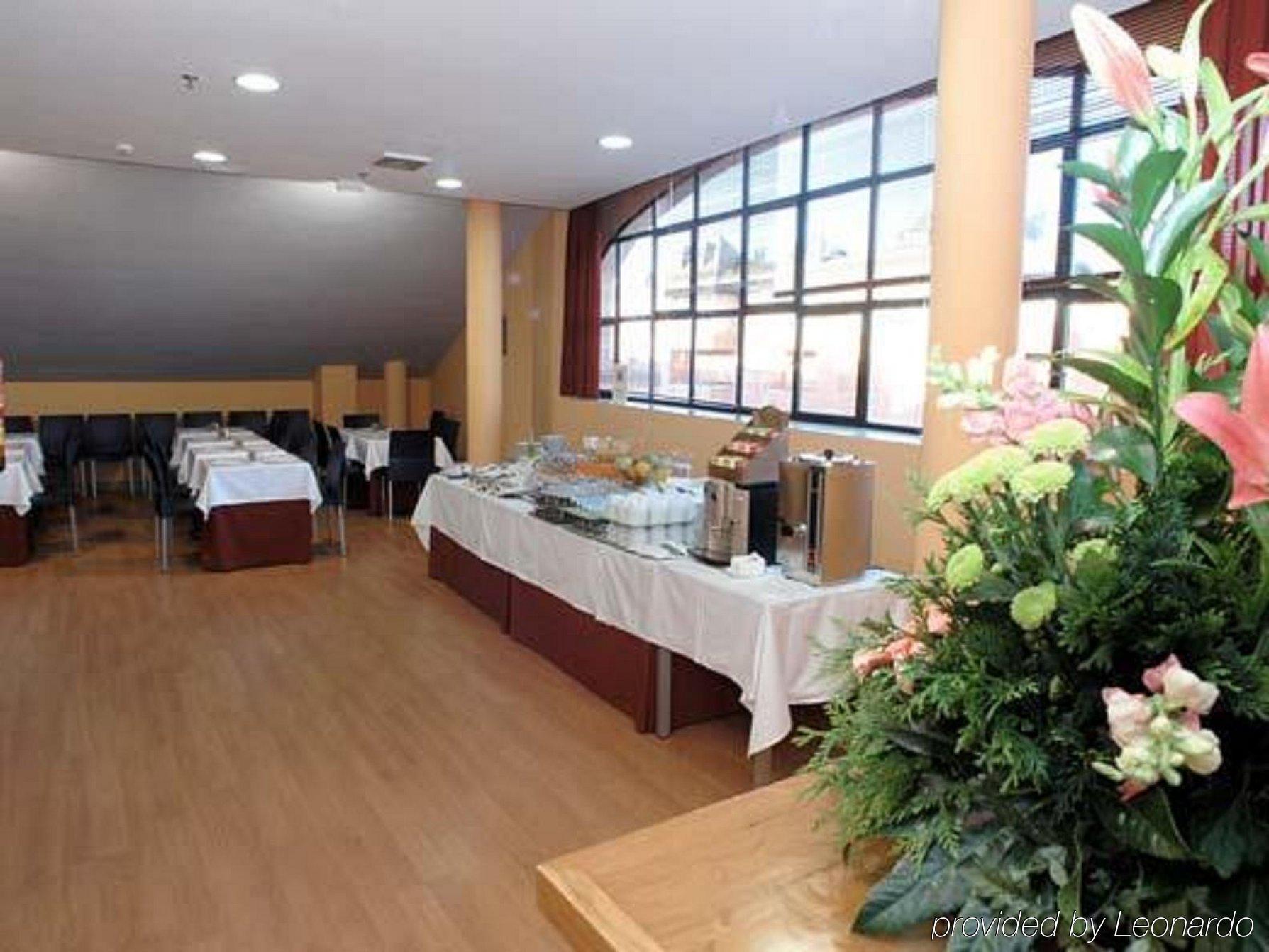 Ele Mirador De Santa Ana Avila